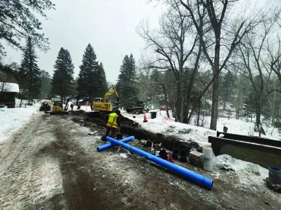 Miller Pipeline continued laying new pipe in Beulah despite the frozen ground Courtesy Photo