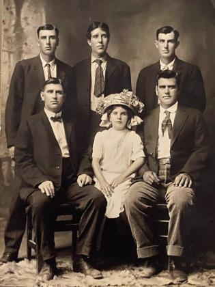 Clyde Andrew Earl Charles Helen &amp;amp; Leonard Wilcox Courtesy Photo