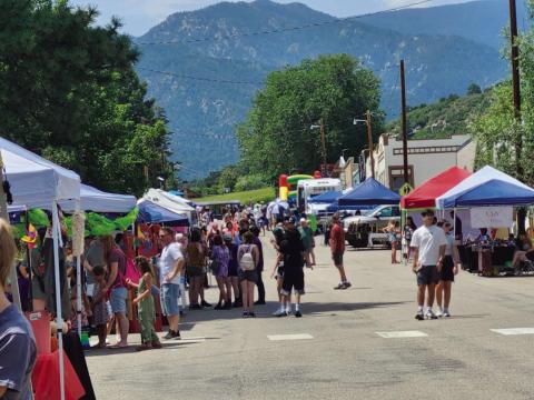 Attendees roamed Rye's Main Street on Saturday, August 9, checking out vendors and local businesses during the Rye Town Square Fair 2025 Photo by Shirley Pigg