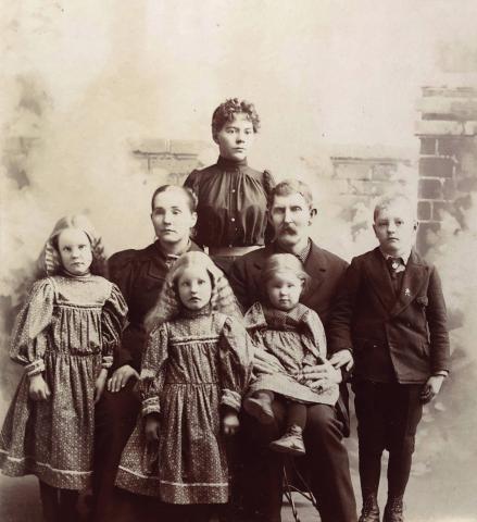 Samuel and Mary Mills Family ( Unidentied standing ) Mary, Samuel, Lillie, Clara, Samuel O, James R. Courtesy Photo