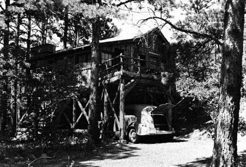 High Up Inn Cabin 1945 Courtesy Photo