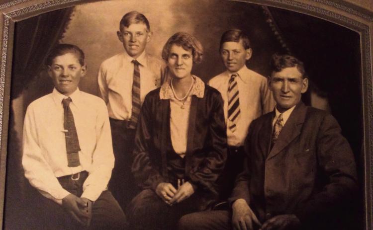 Vera Gleason Walter family Courtesy Photo