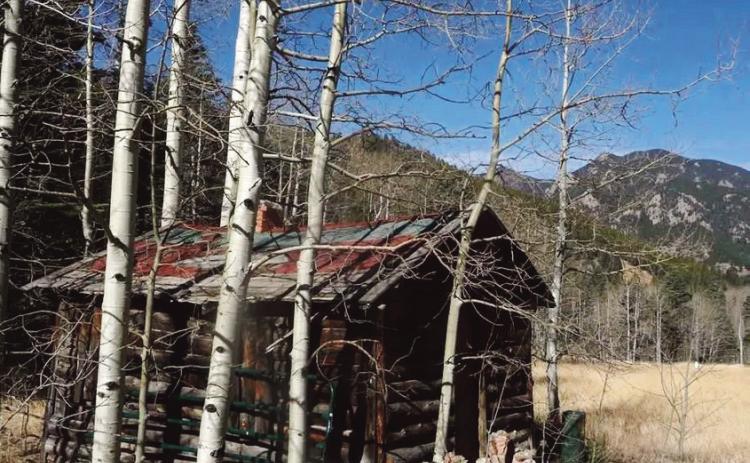 Cabin 9781 Highway 165 Courtesy Photo