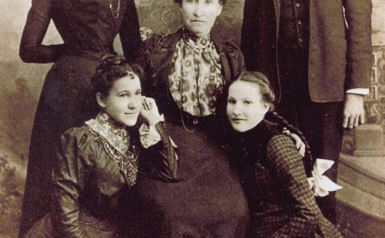 Elizabeth Jamison Bartlett with children Courtesy Photo