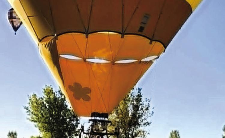 Lift off! It is quite a procedure to watch the balloons being gotten ready for that first moment of flight. Photo by Shirley Pigg