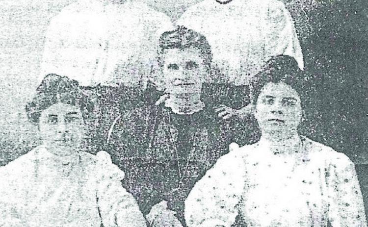 JJS II Rhoda Souther Vandiver with daughters about 1900 Courtesy Image