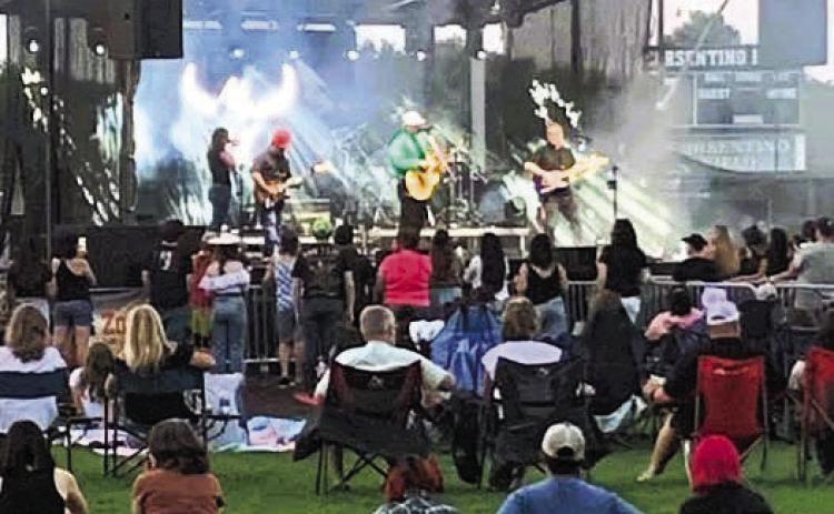 People helping people, supporters turned out to help the Aspen Acres Fire victims at the 'Together We Rise' concert. Courtesy Photo